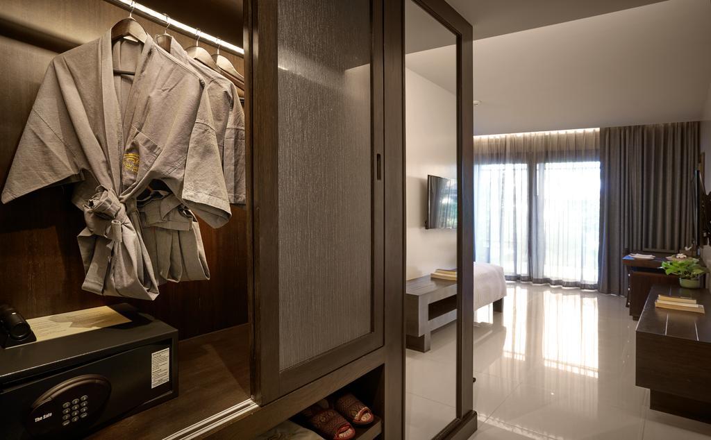 Khanom Beach Resort And Spa Ngoại thất bức ảnh