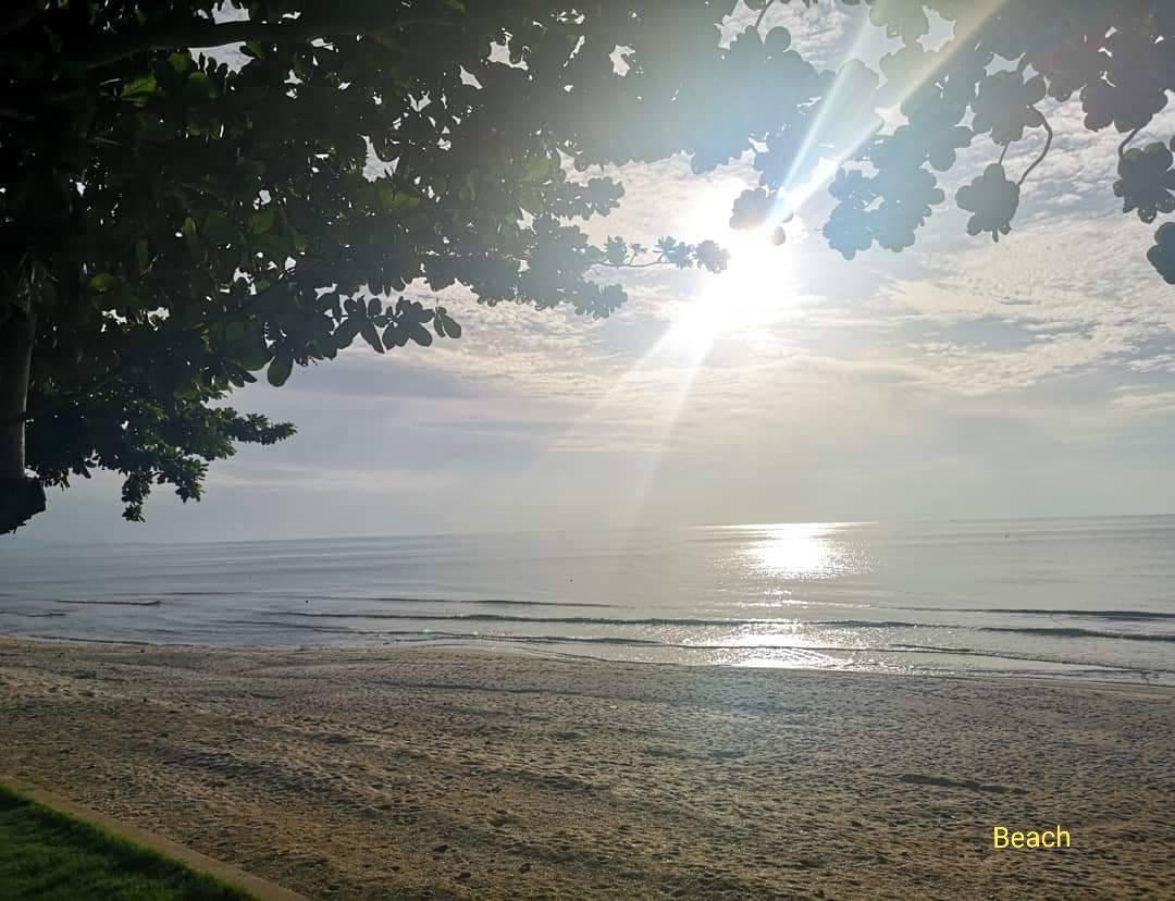 Khanom Beach Resort And Spa Ngoại thất bức ảnh