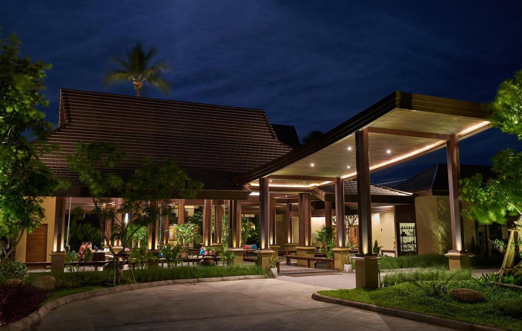 Khanom Beach Resort And Spa Ngoại thất bức ảnh