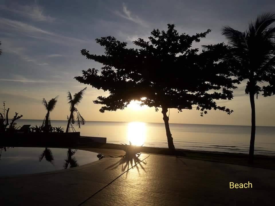 Khanom Beach Resort And Spa Ngoại thất bức ảnh