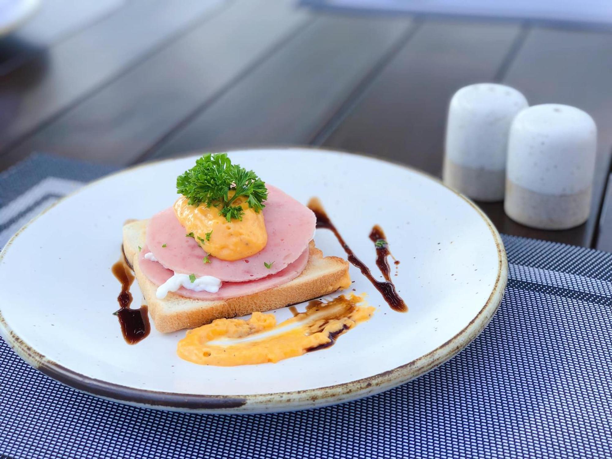 Khanom Beach Resort And Spa Ngoại thất bức ảnh