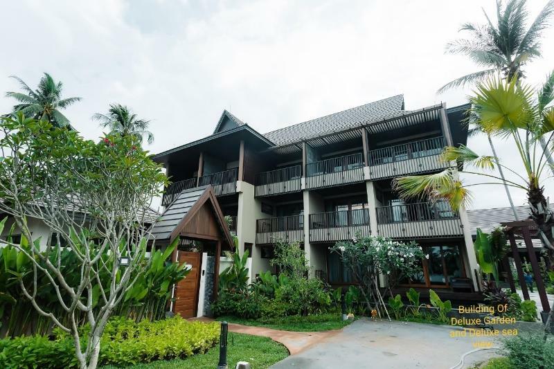 Khanom Beach Resort And Spa Ngoại thất bức ảnh