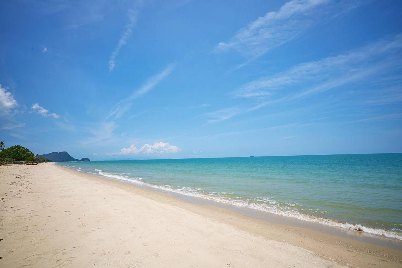 Khanom Beach Resort And Spa Ngoại thất bức ảnh